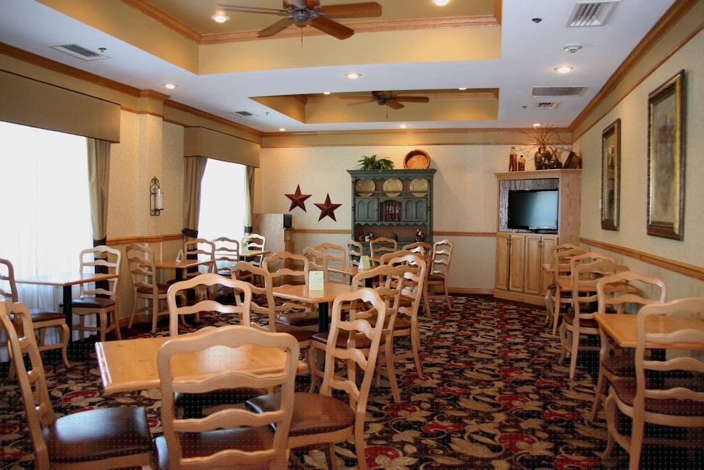 Country Inn Suites By Radisson Valdosta Ga 28/41