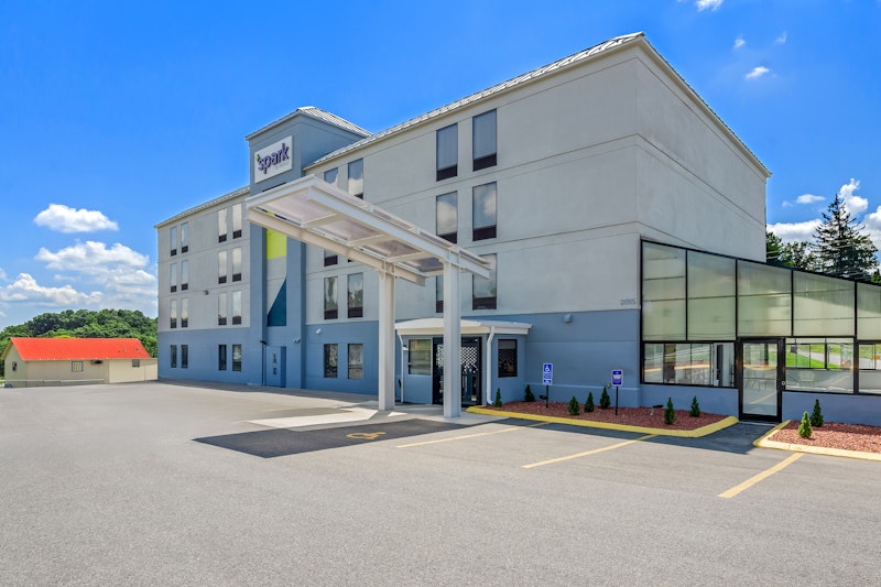 Spark by Hilton Wytheville East Main Street 20/24