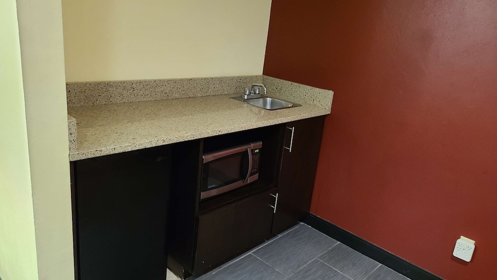 Best Western Shippensburg Hotel 26/58