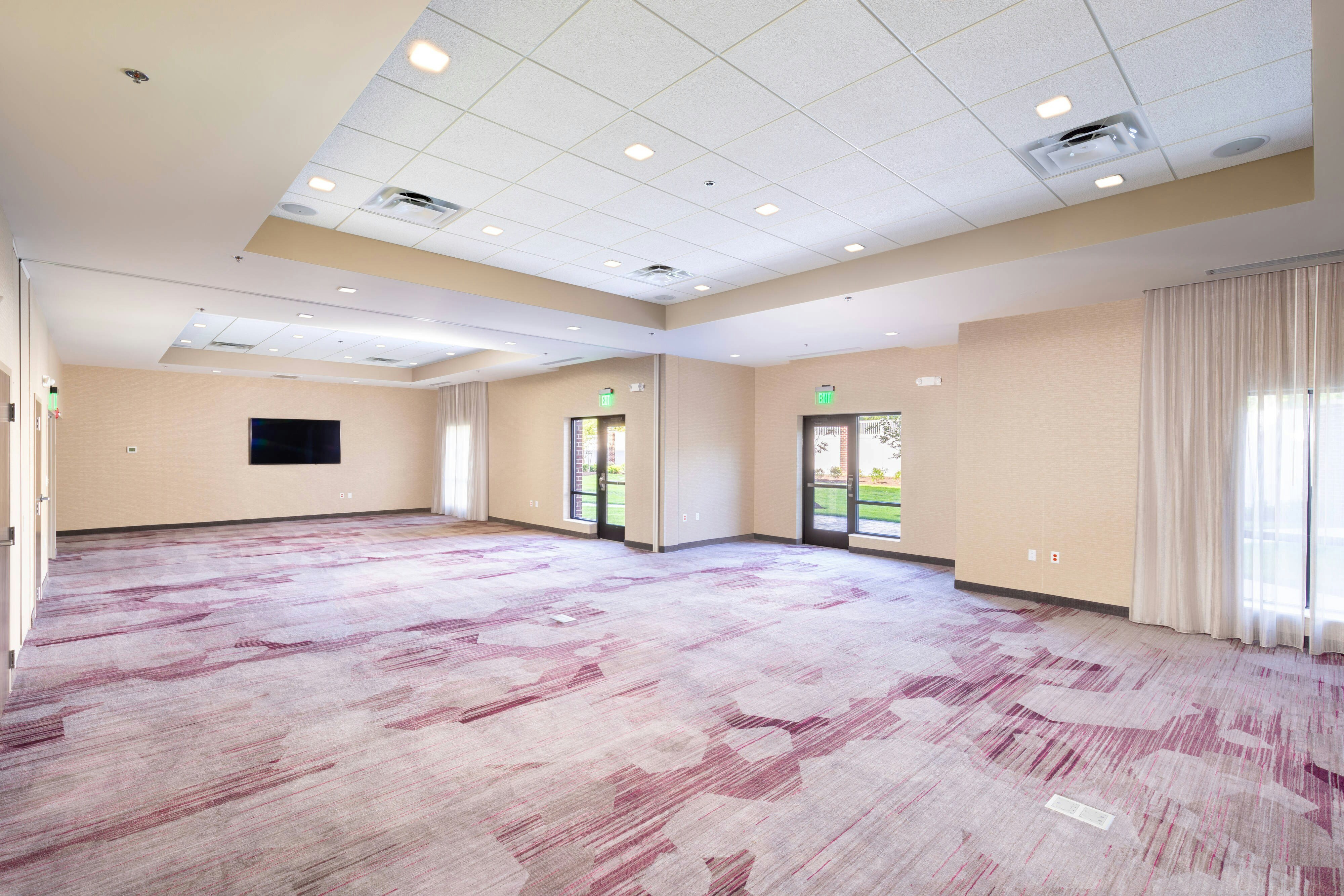 Courtyard By Marriott Bowie 21/24