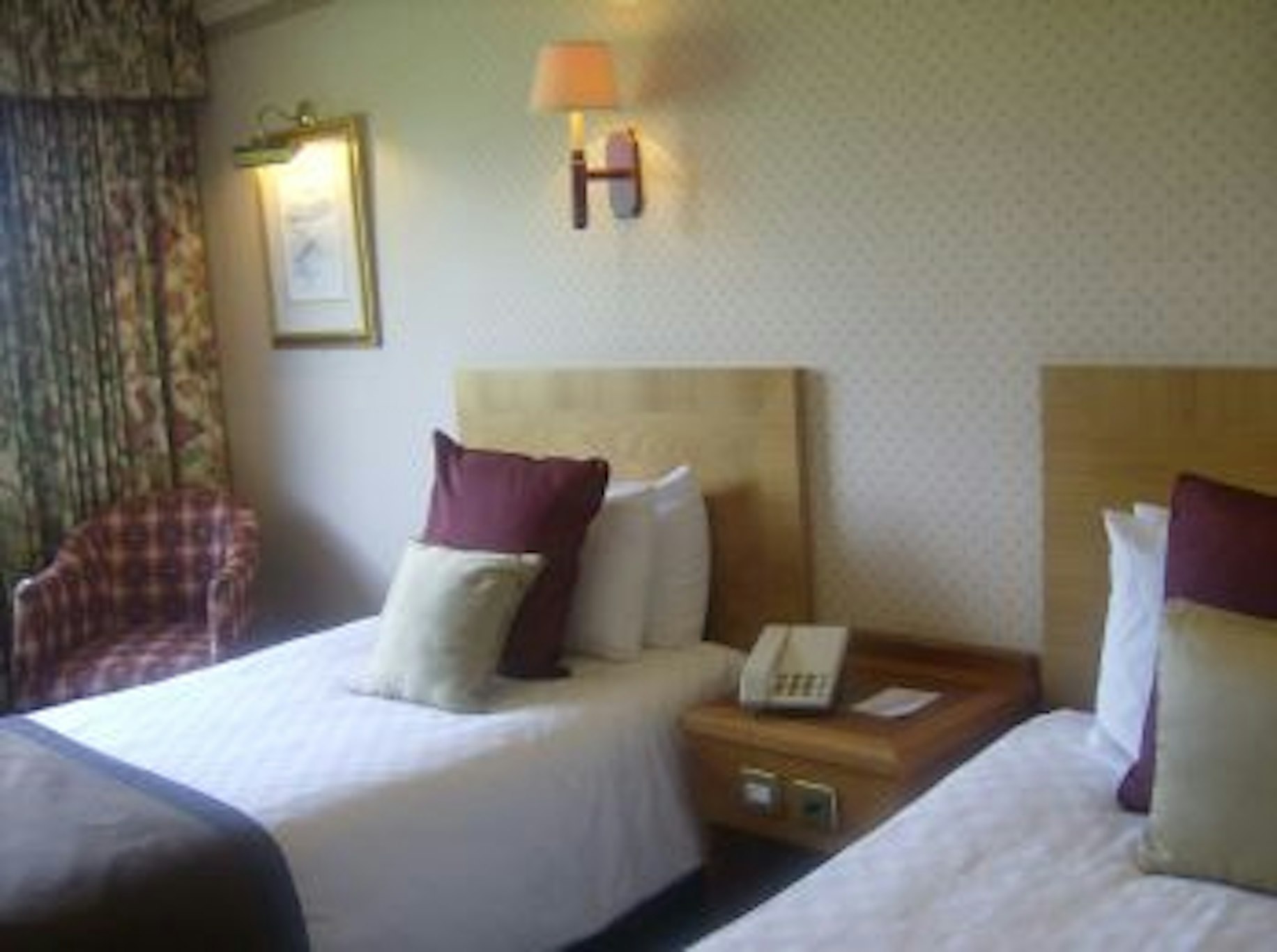 Riverside Lodge Hotel Ex Hallmark Hotel Irvine 6/38