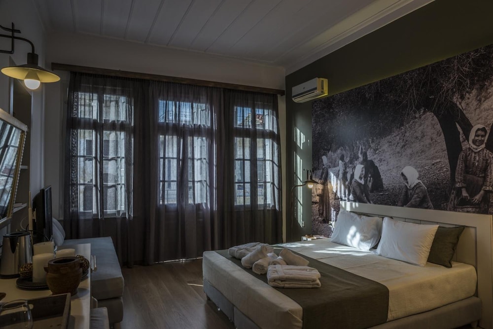 Elia Daliani Suites 32/43