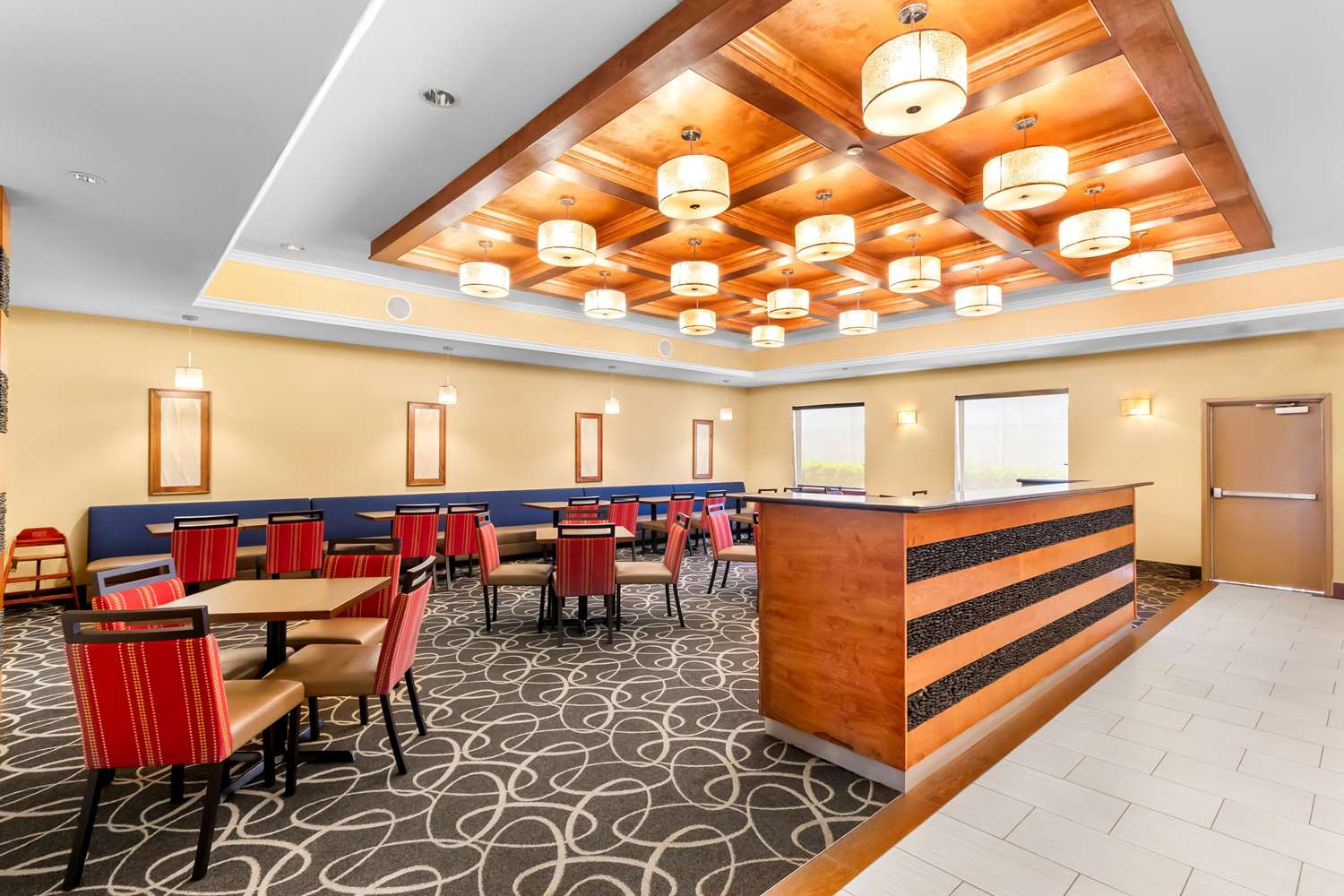 Comfort Suites At Katy Mills 10/45