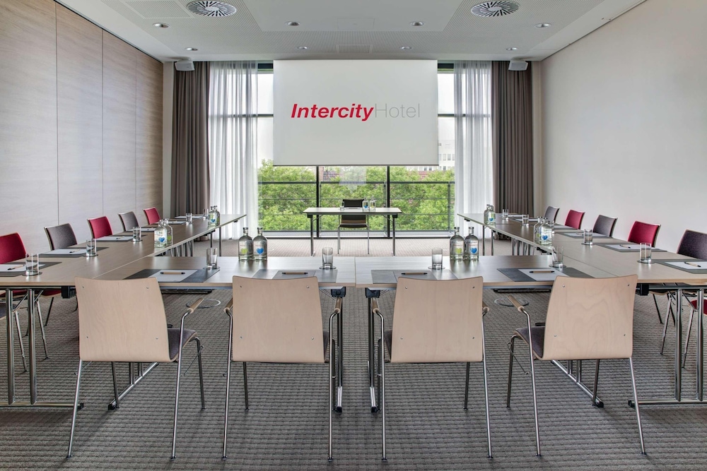 INTERCITYHOTEL DUISBURG 54/60
