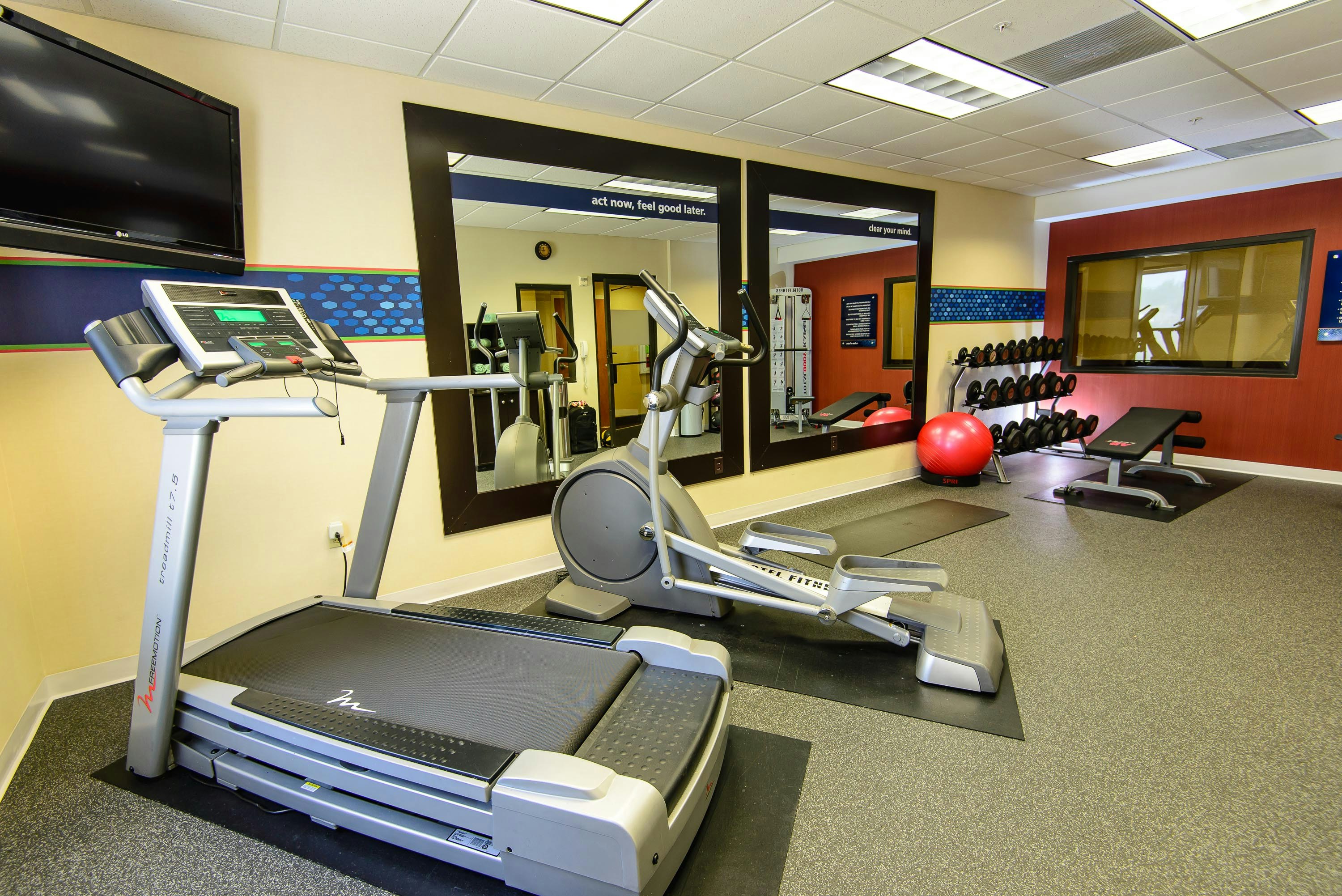 Hampton Inn Houston-Pearland 36/81