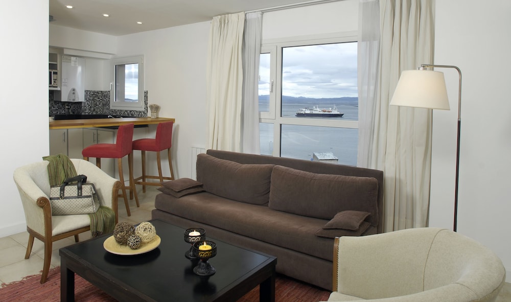 CILENE DEL FARO SUITES AND SPA 53/76