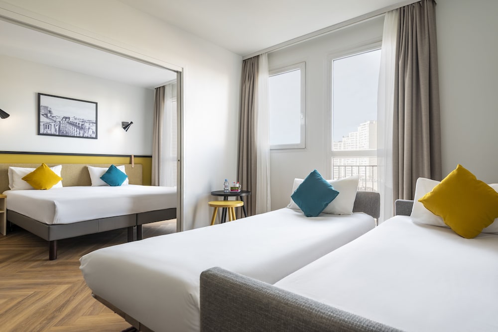 Adagio Paris Montrouge 18/64