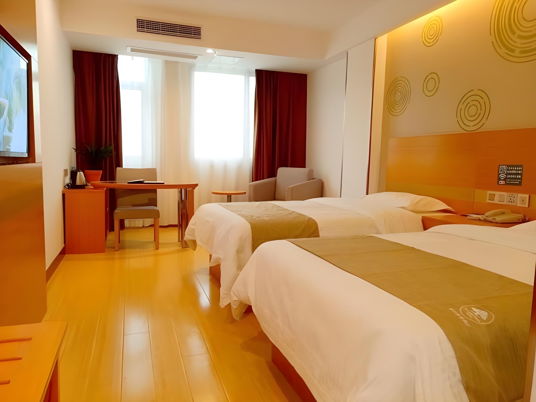 Superior, Twin Beds