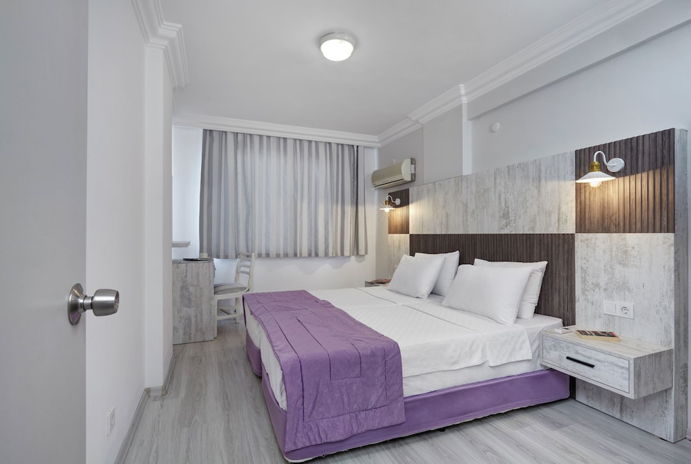 Hotel Billurcu 31/85