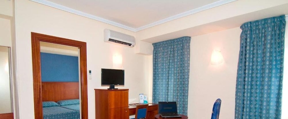 Apartamentos Torreluz 29/72