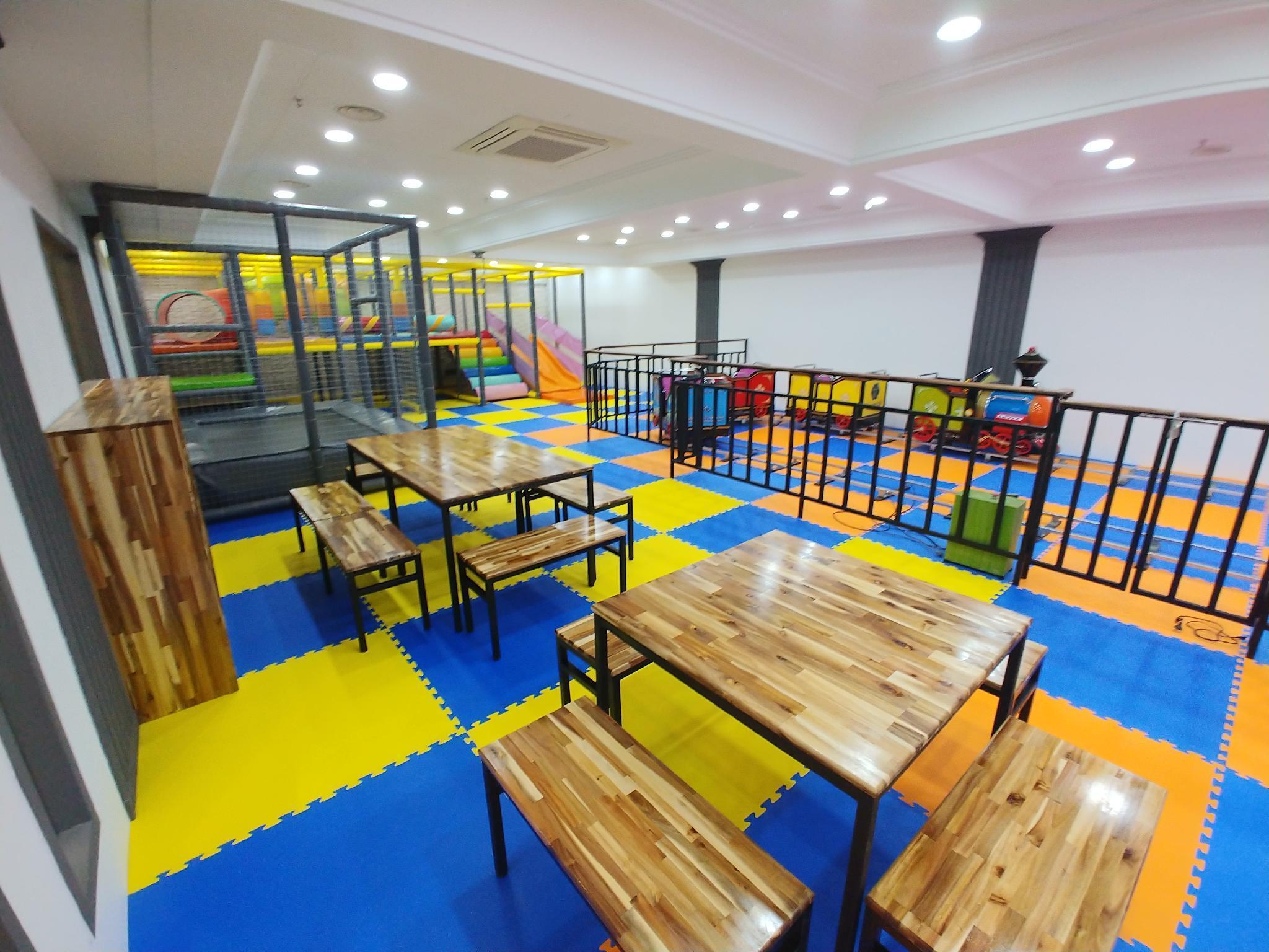 Gyungpo Beach Hotel 64/69