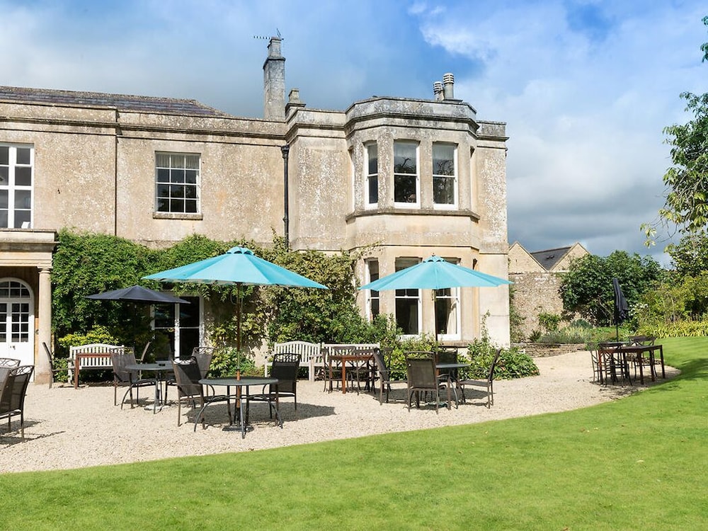 Guyers House Hotel 1/33