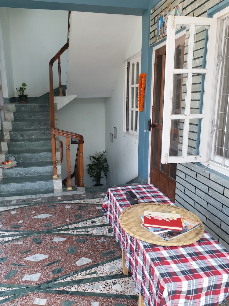 Apartment With Mountain And Lake View 21/23