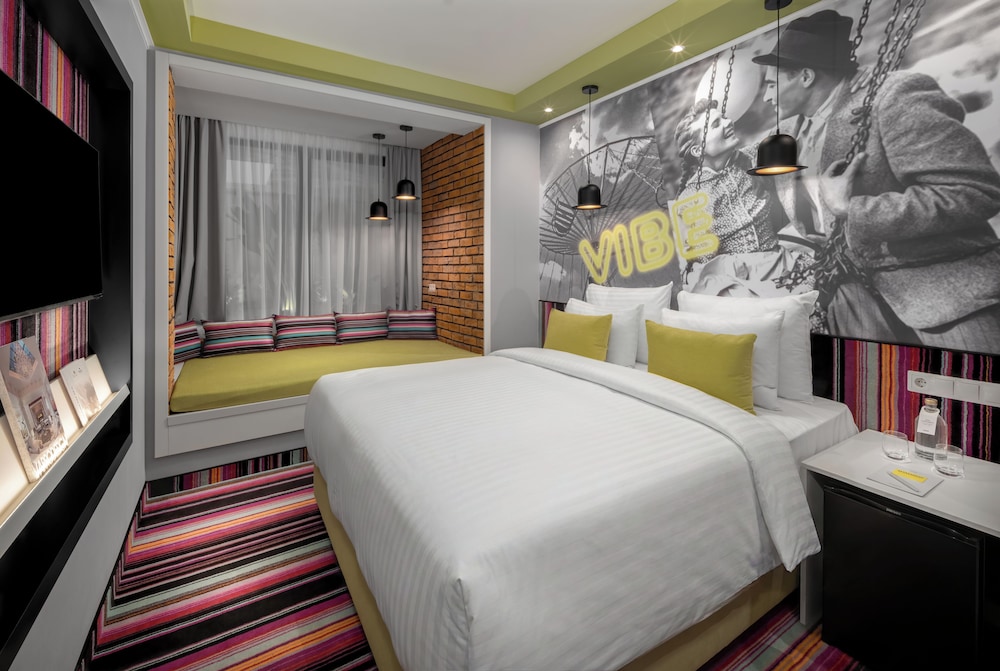 Vibe, King Bed