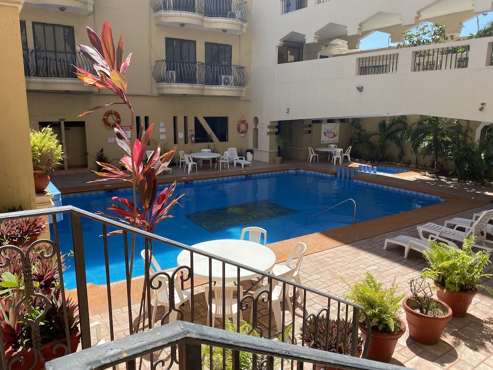 Grand Royal Tampico 49/58