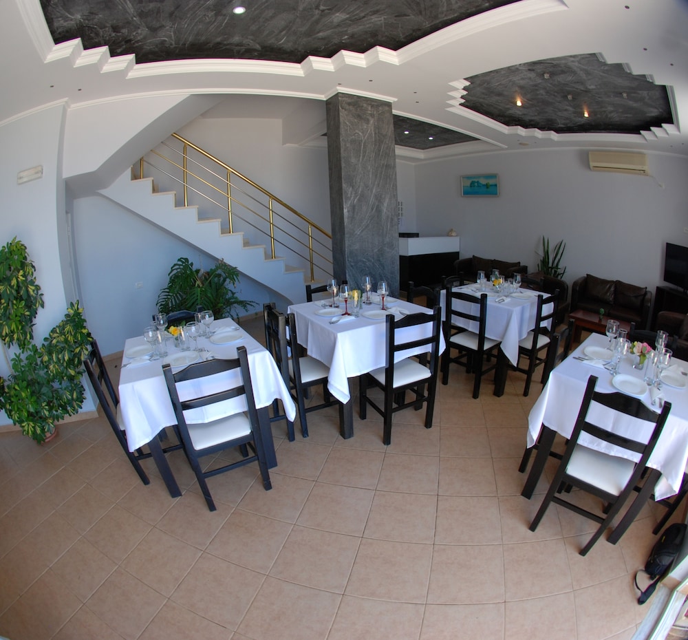 VILLA DOKA 20/24