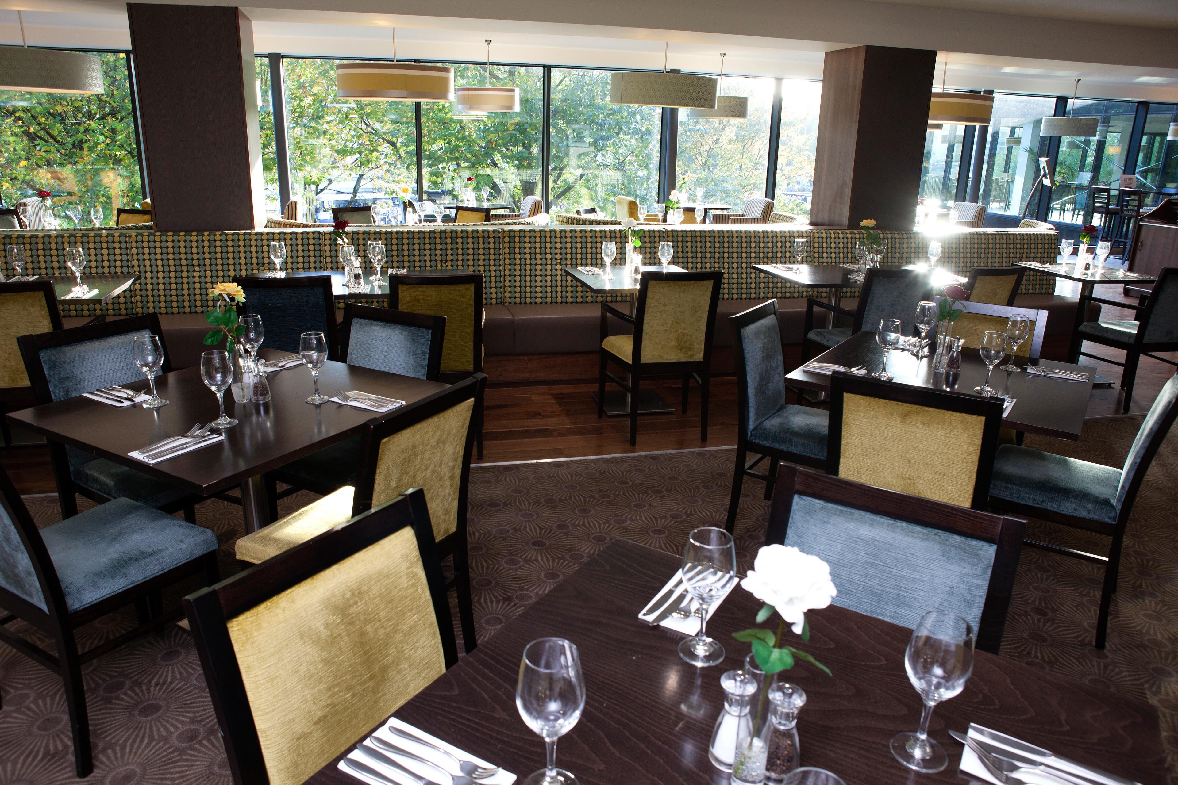 HOLIDAY INN BRISTOL CITY CENTRE 31/55