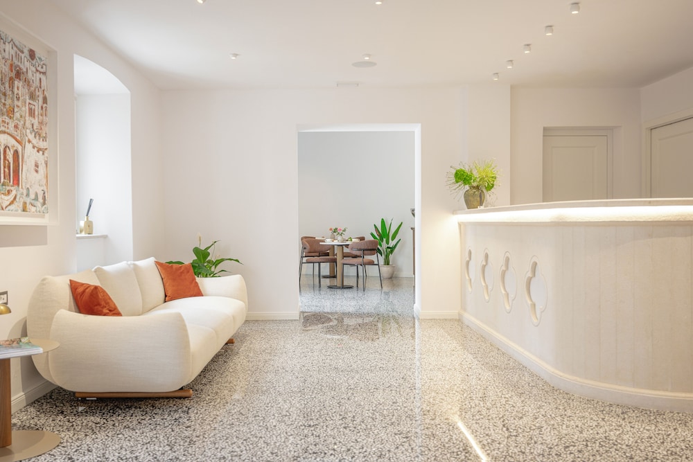 Heritage Hotel Lucia 28/49