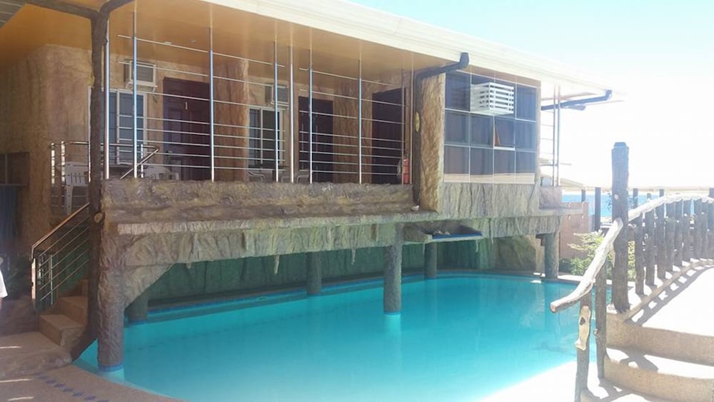 Ging-Ging Hotel & Resort 55/70