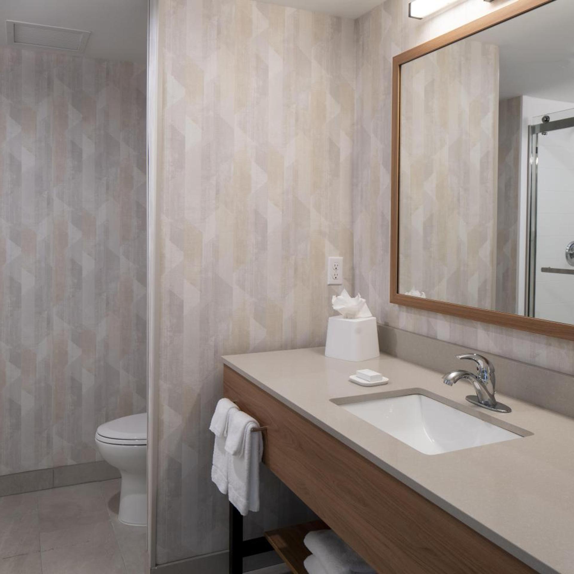 Hampton Inn by Hilton Gulfport Beach Boulevard 23/24
