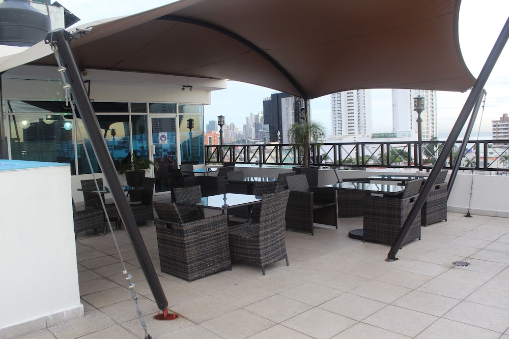Bahia Suites 26/50