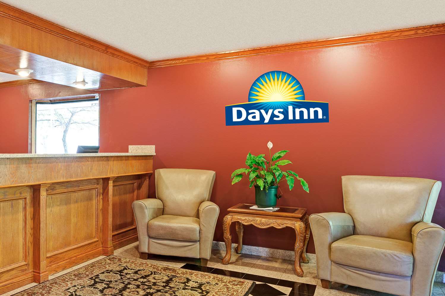 Days Inn & Suites by Wyndham Monroe 3/26