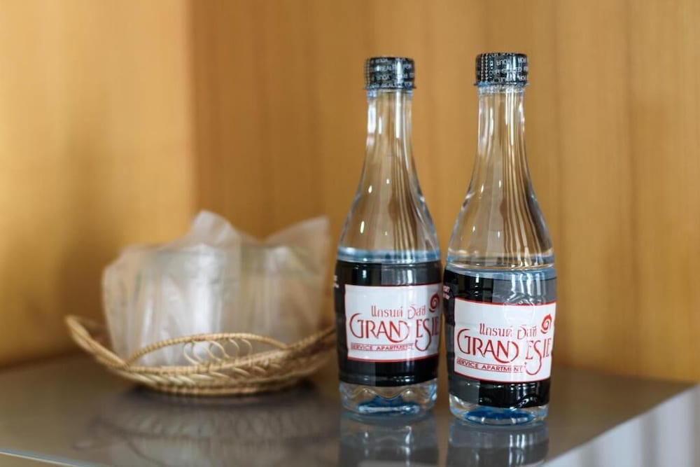 Grand Esie Service Apartment 9/24