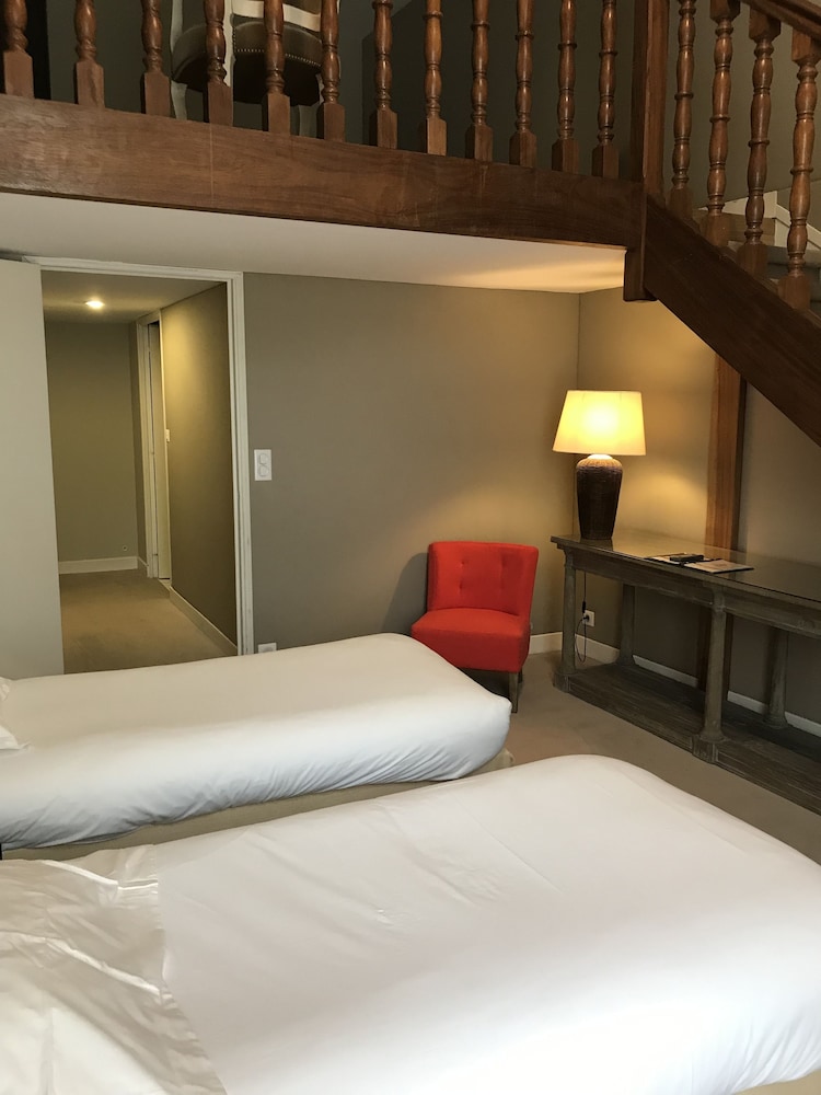 Hotel Le Renoir 13/36