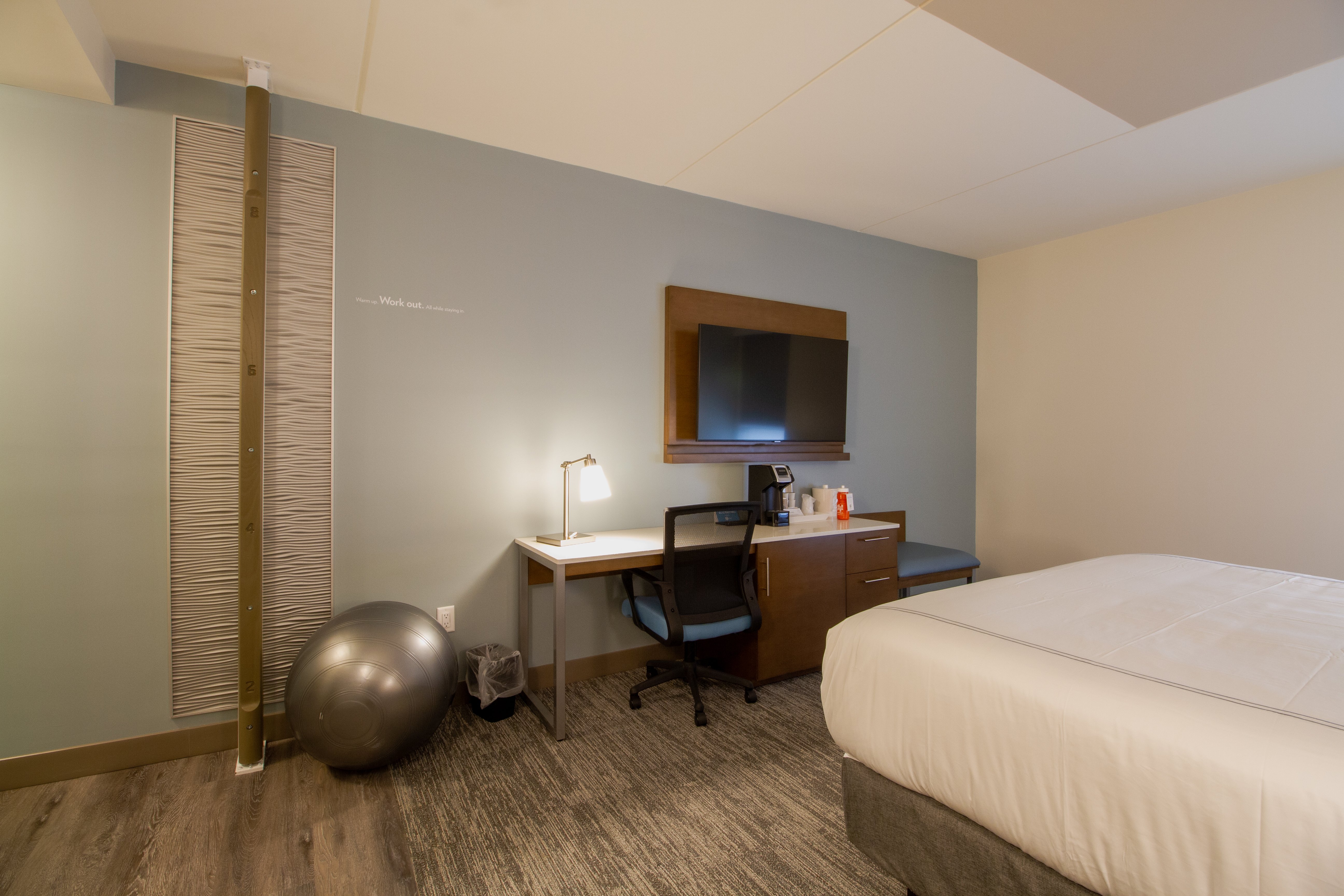 EVEN Hotel Manchester Airport, an IHG Hotel 17/50