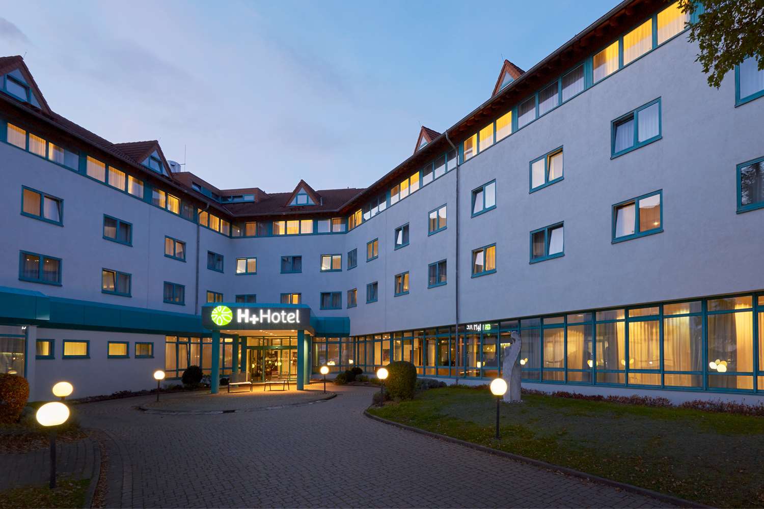 H Hotel Stuttgart Herrenberg 56/63