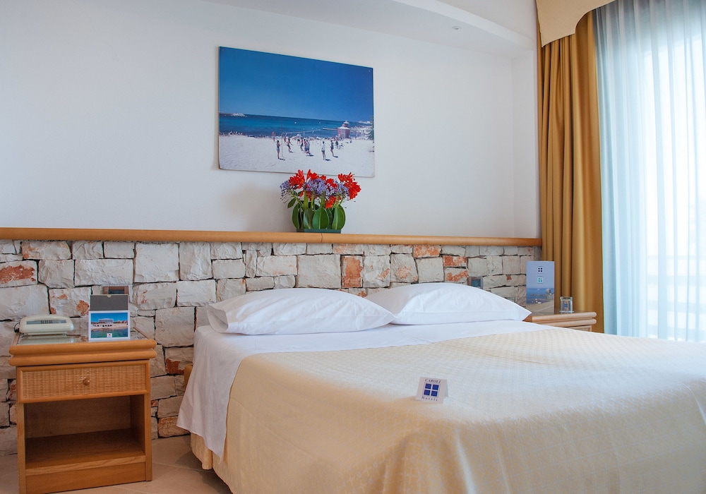 Standard, Triple, 3 Beds