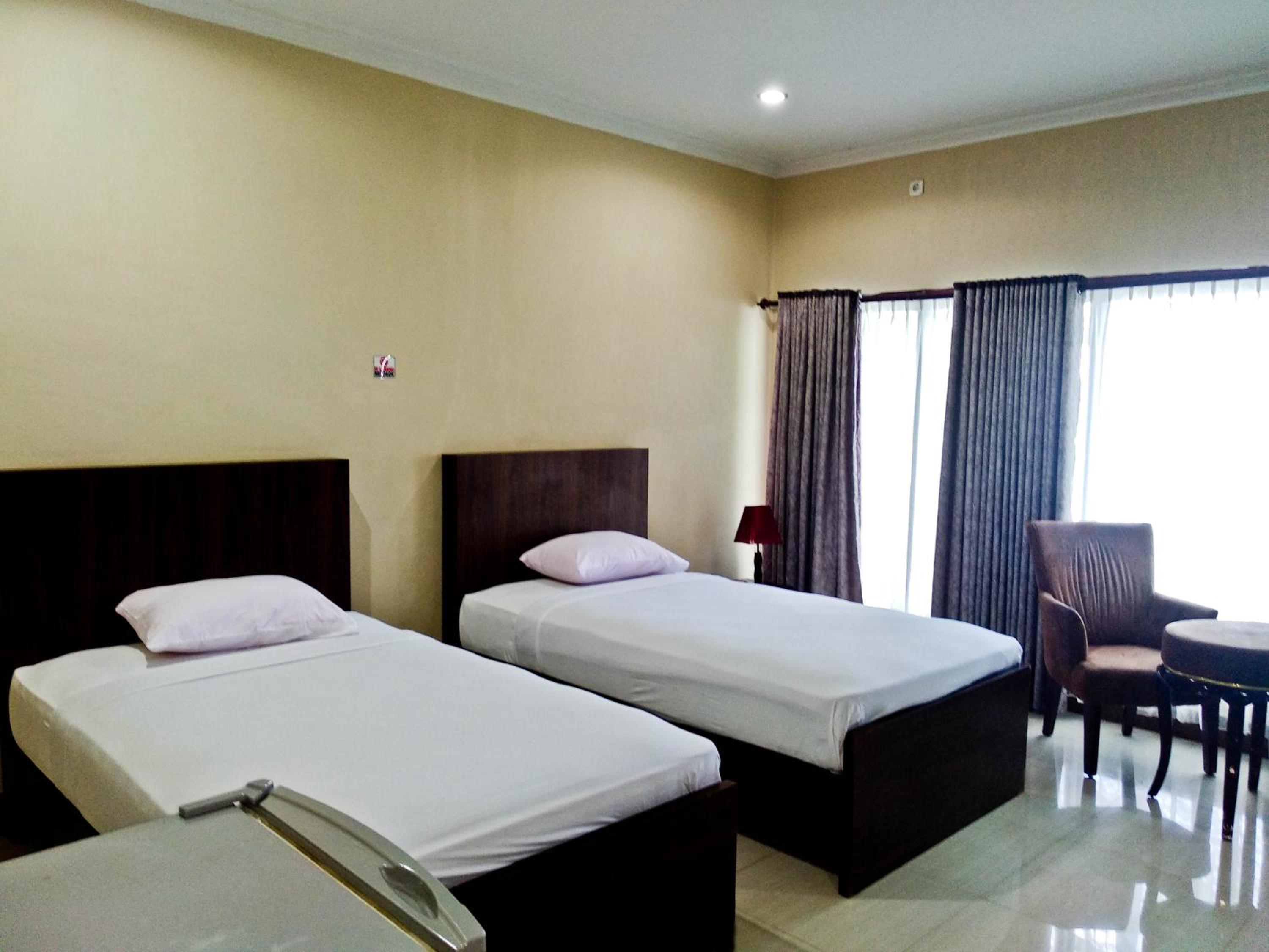 Deluxe, Twin Beds, Sea View