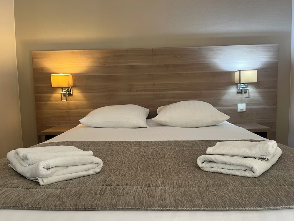 Hotel Le Roosevelt 18/34