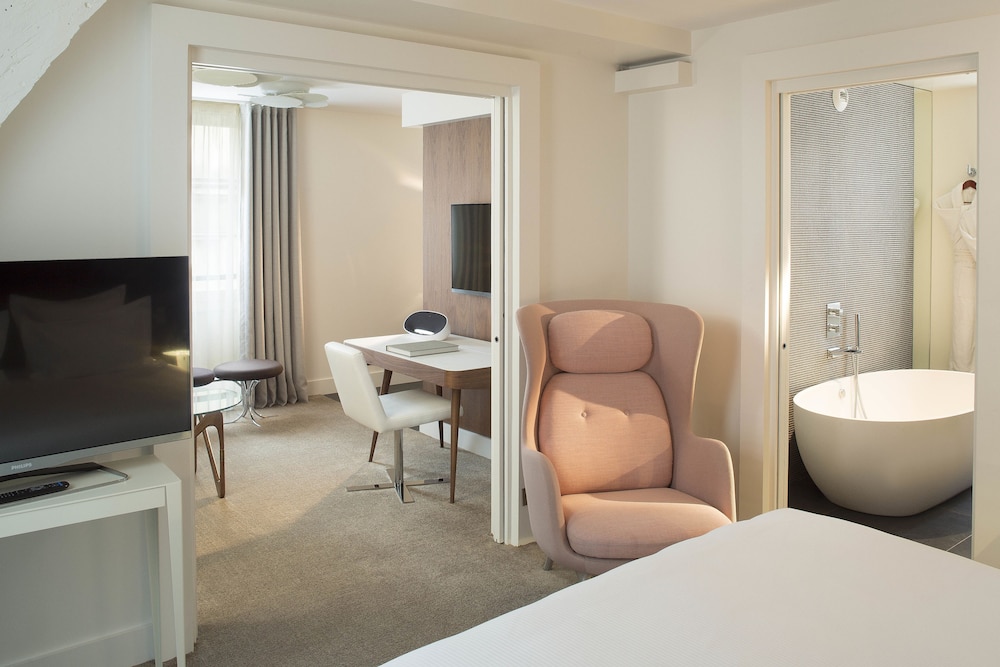 Hotel Dupond Smith 52/67