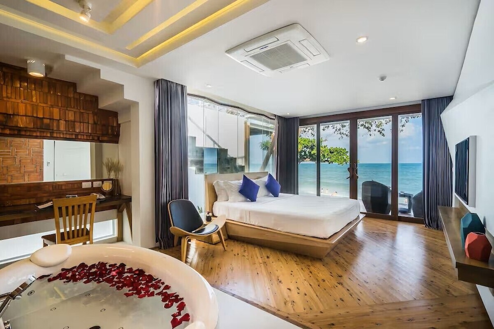 Villa, Beach Front, Ocean View