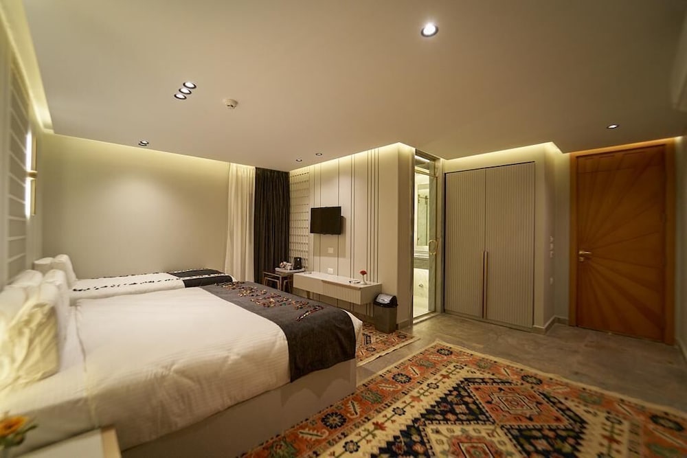 Pyramids Charm Hotel 35/72