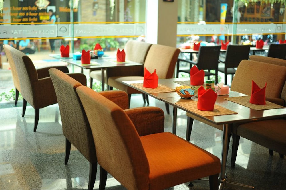 C N Hotel Patong 39/46