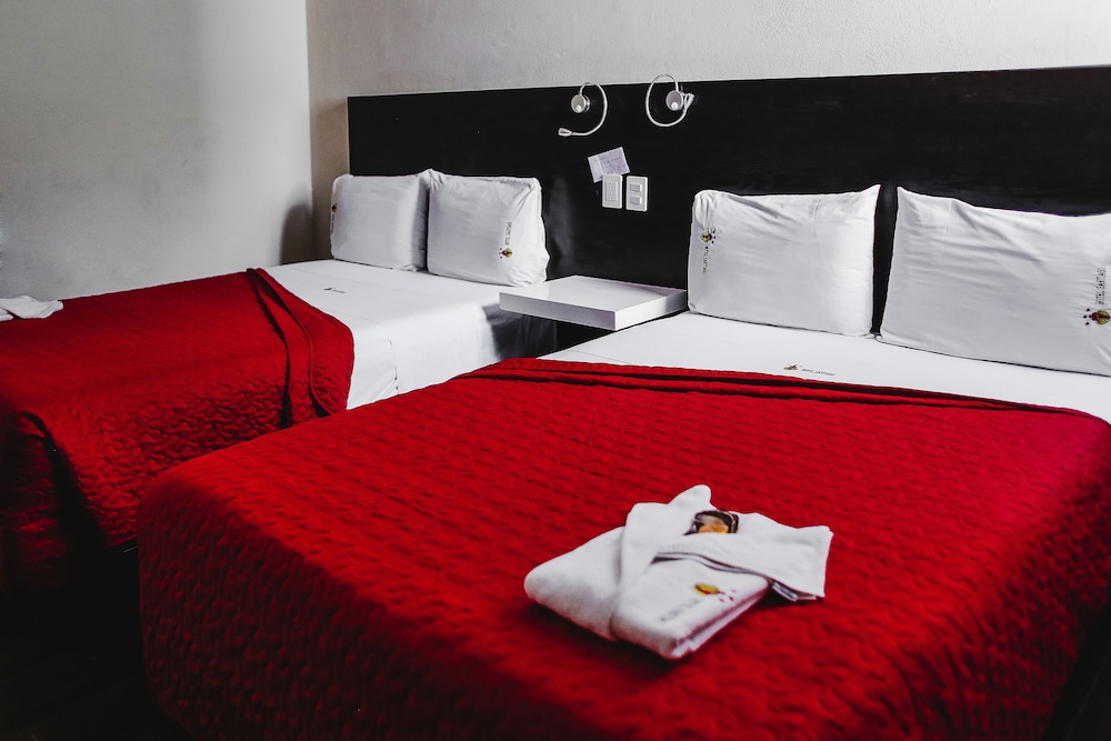 Hotel Santiago by Kavia 27/62