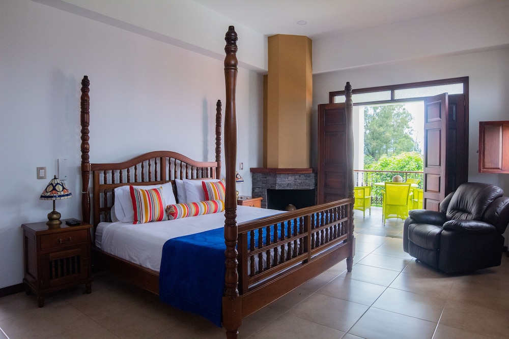 La Herencia Hotel 14/55