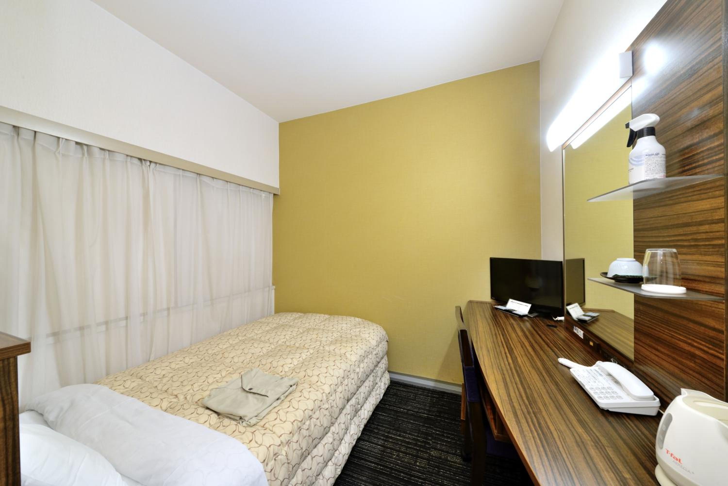 Room, Single, No Window