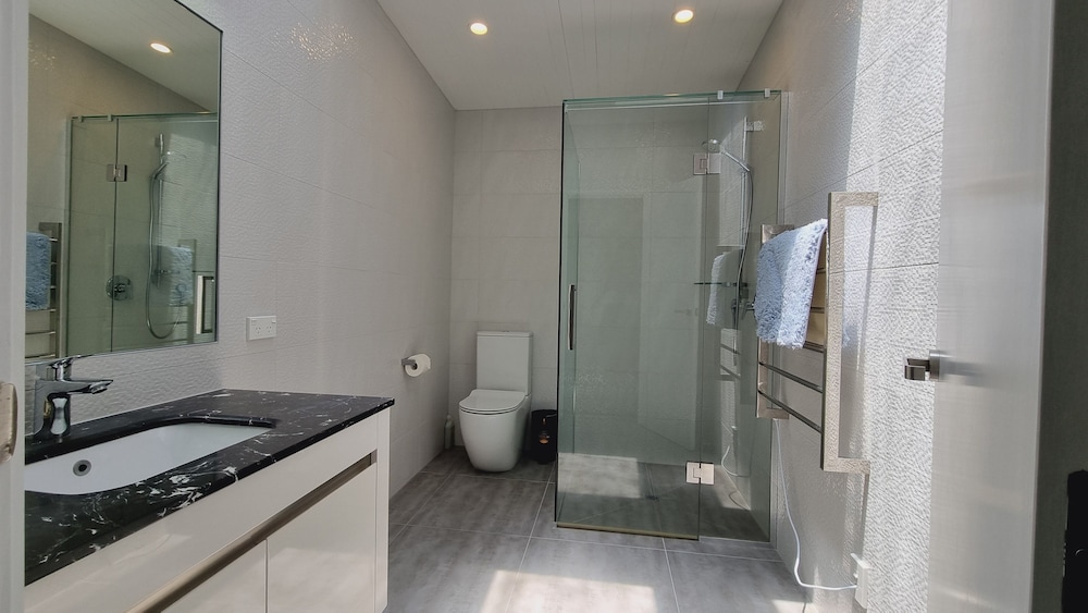 BEACH HOUSE KAWAU ISLAND 47/51