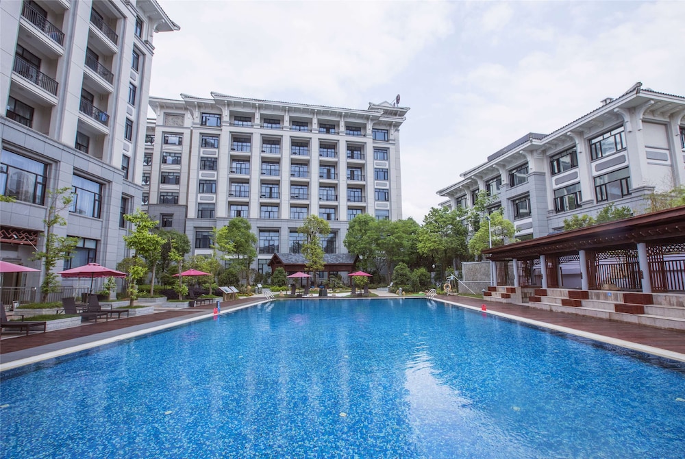 Wyndham Garden Wuyishan 1/25