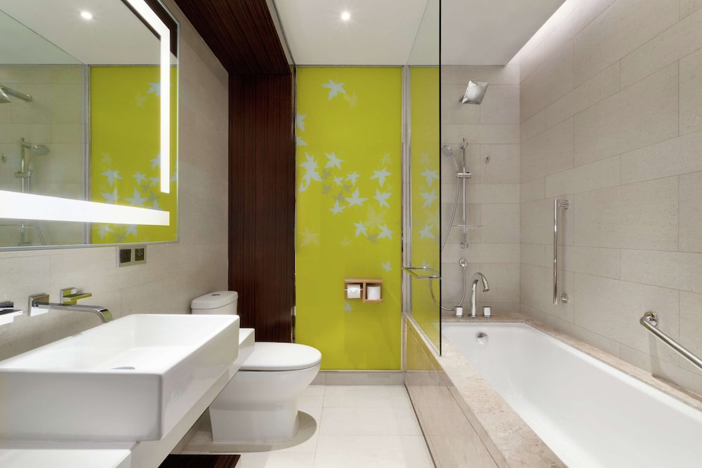 Hilton Garden Inn Shenzhen Bao an 12/49