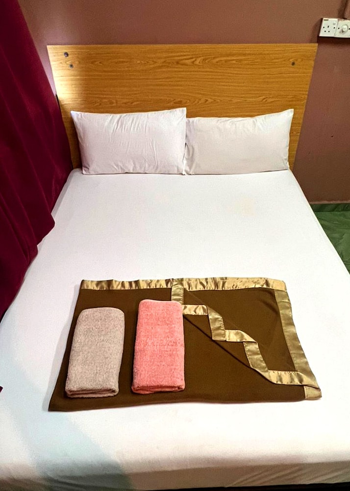 KAJANG STAR HOTEL 16/25
