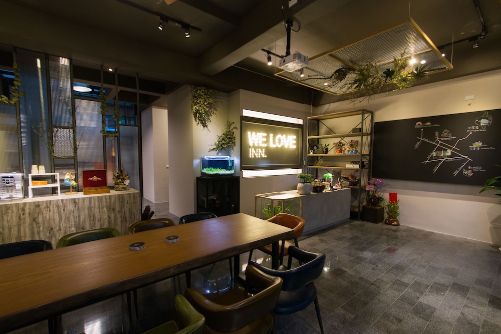 We Love Inn 34/50