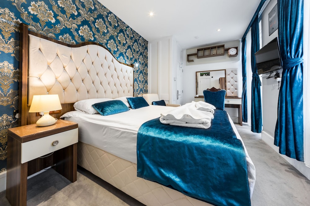 Vilenza Hotel 10/50