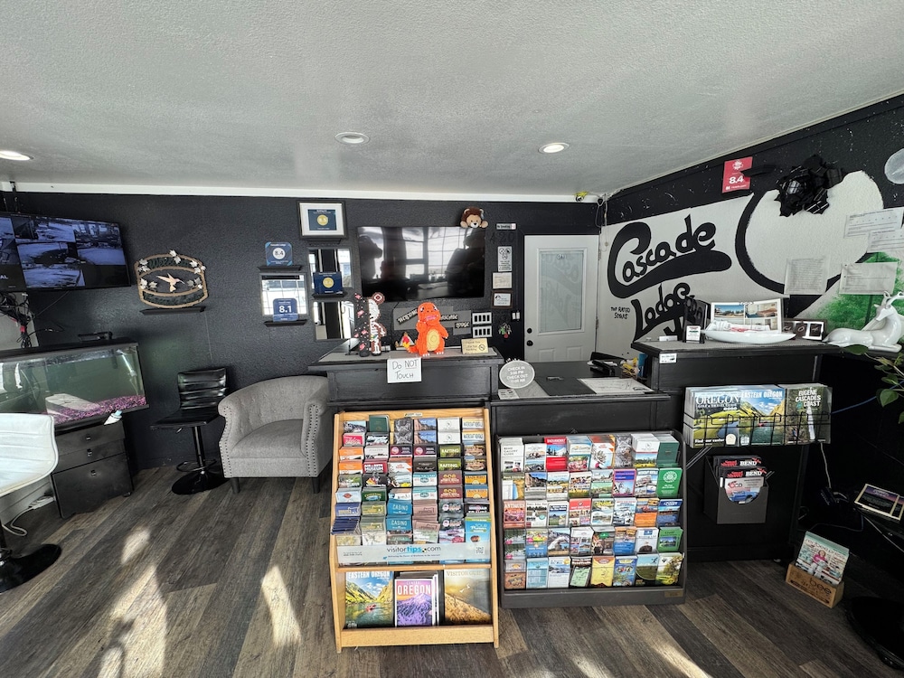 Cascade Lodge 16/66