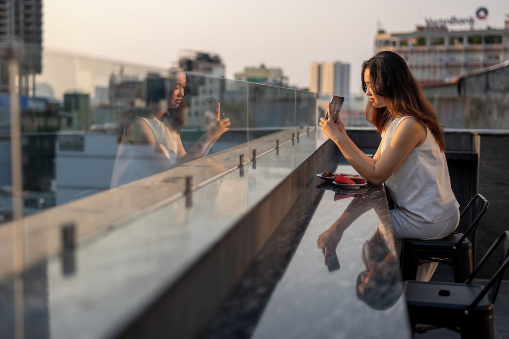 Hato Saigon Hotel & Rooftop 49/50