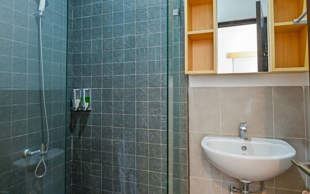 Zen Rooms Legacy Residence Syariah 23/26