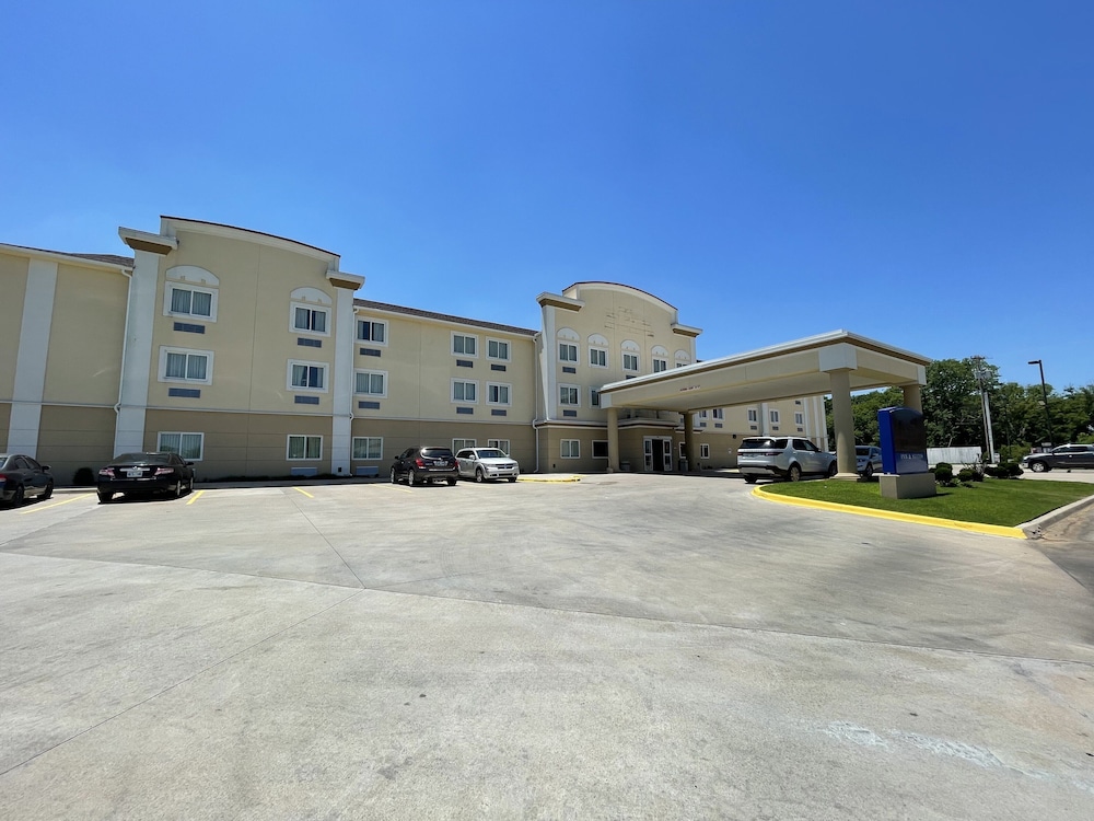 Quality Inn & Suites Ardmore 1/40